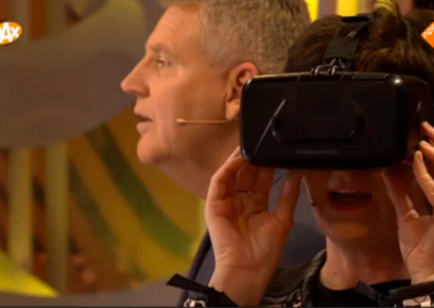Omroep Max en virtual reality met de VRmaster cardboard
